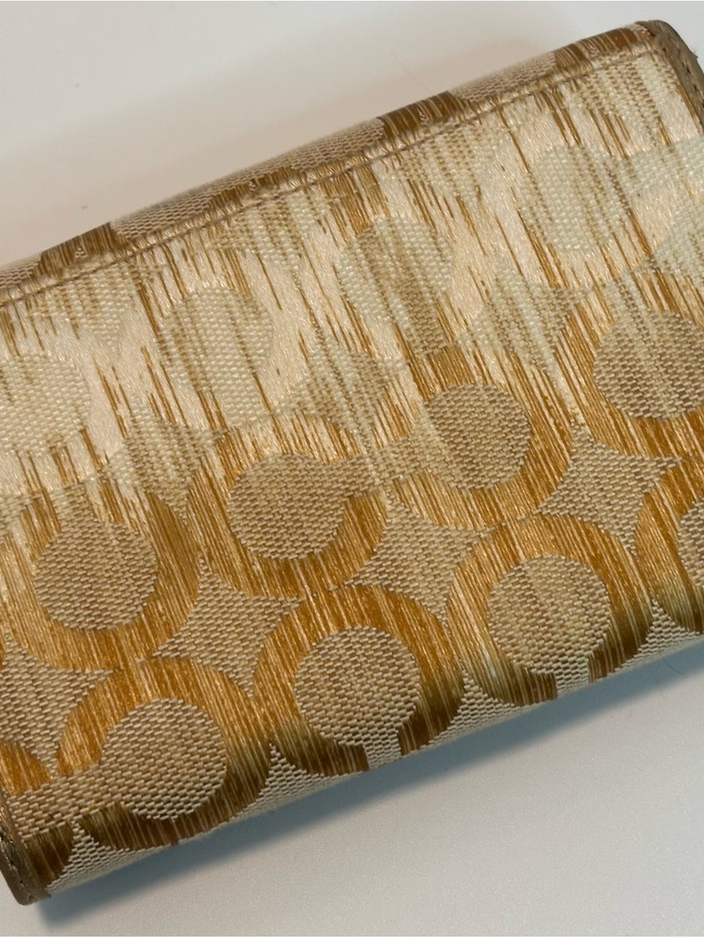 COACH ($211) Gold Signature Op Art Canvas Compact Wallet AUTHENTIC - Picture 6 of 15